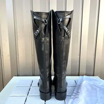 37 SARTORE 싱글 벨트 롱 부츠 블랙 가죽 24