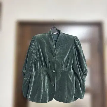 장밋빛 삶 겉옷 클래시컬 스타일