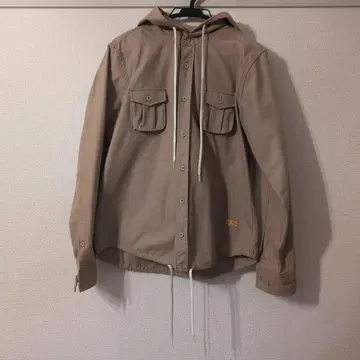 [레어] NATAL DESIGN 베이지 후드 부착 캐주얼 셔츠