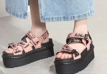 닥터마틴 통굽 샌들 UK4 약 23~23.5cm