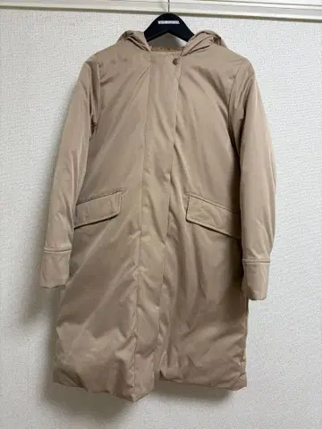 내추럴 뷰티 베이직 베이지 다운 코트