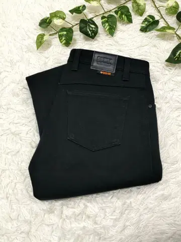 EDWIN WILD FIRE 스트레치 레귤러 스트레이트 치노 W31 블랙