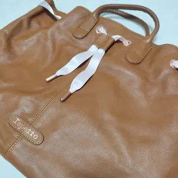 Repetto 아라베스크 카멜 가죽 토트백