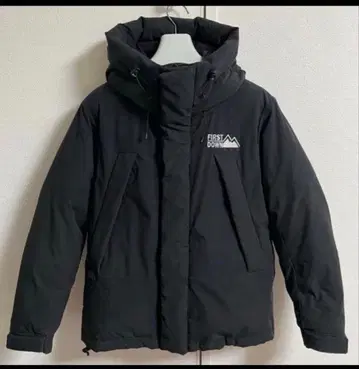 새상품급 FIRST DOWN 블랙 다운 자켓