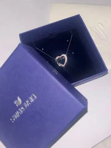 [ 미사용 새상품 ] Swarovski 하트형 목걸이 infinity