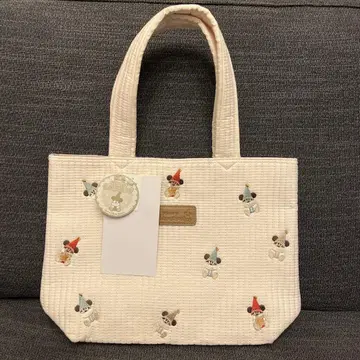 릴린린 토트백 디즈니 크리스마스 2025