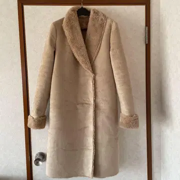 어반 리서치 베이지 롱 코트