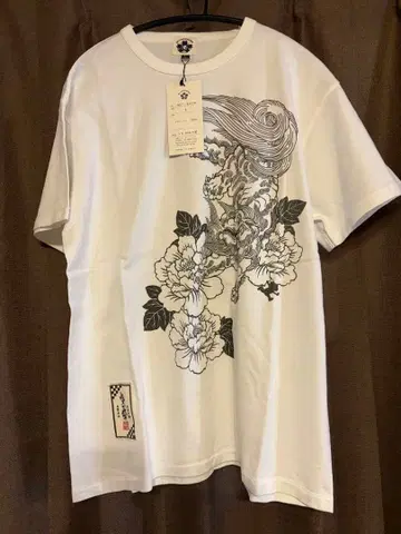 GOCOO!!! 고쿠 일본풍 패턴 T셔츠 L 사이즈