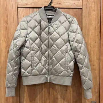 UNIQLO 퀼팅 다운 자켓 M 그레이