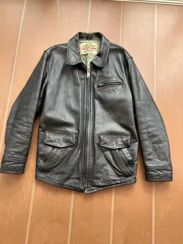 AVIREX 블랙 가죽 자켓 M