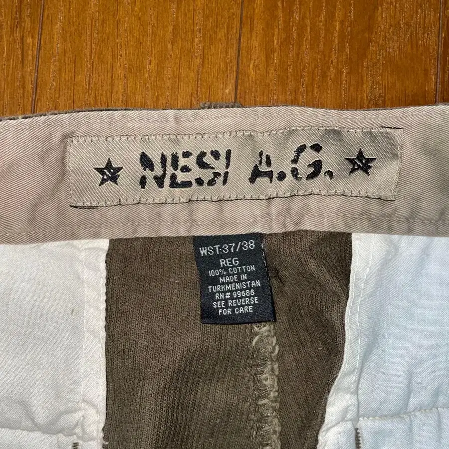 3번째 상품 이미지