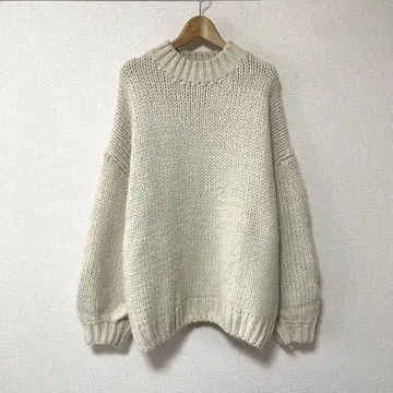 [ 새상품급 ] lawgy(라우지) 심플 오버 사이즈 니트 넉넉한 니트