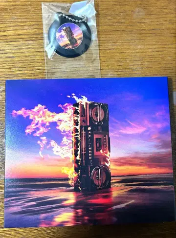 B'z 신 앨범 FYOP 2025년 11월 12일 발매