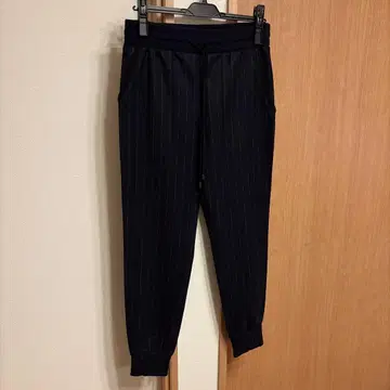 언타이틀 팬츠 스트라이프 네이비