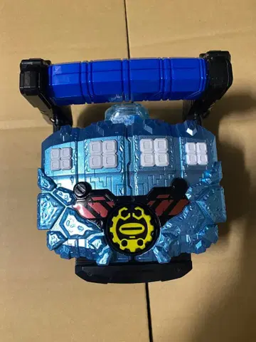 가면라이더 빌드 당시 물품 브리자드 너클