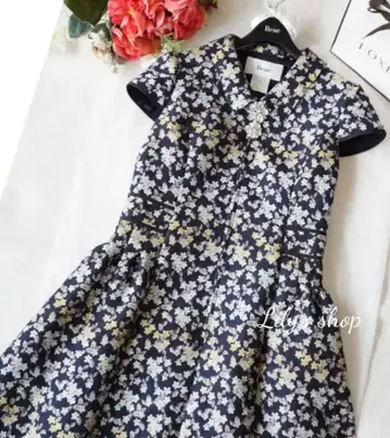 르네 플라워 자카드 원피스