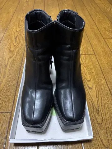 AZUL by moussy S 사이즈 통굽 부츠 숏부츠