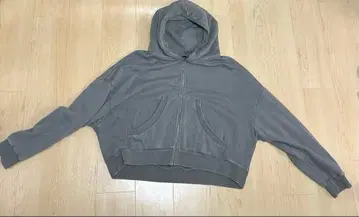 entire studios 그레이 크롭 후드티