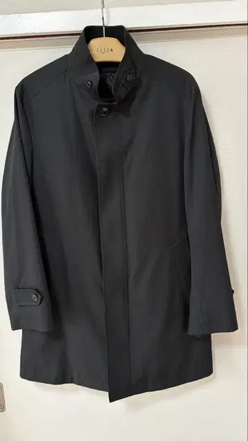 [ 새상품급 ] 스탠드 카라 코트 블랙 비즈니스