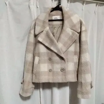 체크 무늬 더블 브레스트 자켓