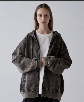 예약 필수 즉시 완판 상품 CLEL 쇼트 기장 풀 집업 후드티 S 사이즈