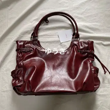 STAND OIL 레드 숄더백