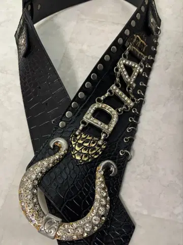 원조 d.i.a. 헤이세이 갸루 벨트