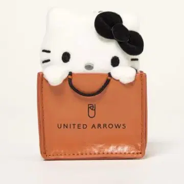 미개봉 유나이티드 애로우즈 x 헬로키티 참 UNITED ARROWS