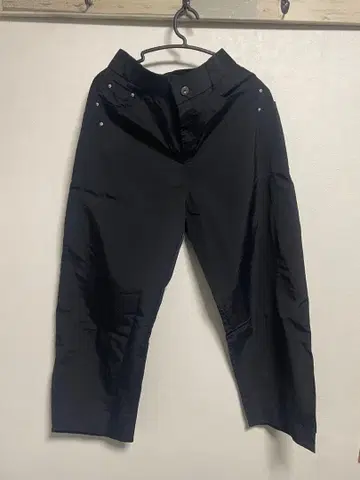 스트릿 팬츠 바스락 블랙