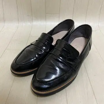 Artemis DIANA 통굽 코인 로퍼 23.5cm