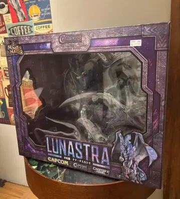 나나 테스카토리 크리에이터즈 모델