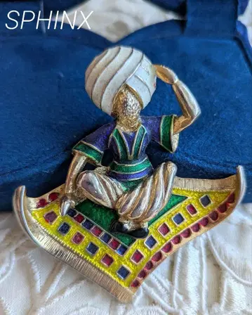 SPHINX 마법의 양탄자 알라딘 브로치 에나멜 영국 빈티지