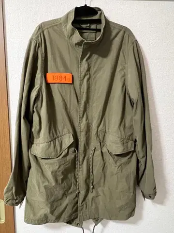 HUF 모즈 코트 1984 와펜 백 프린트 M 사이즈