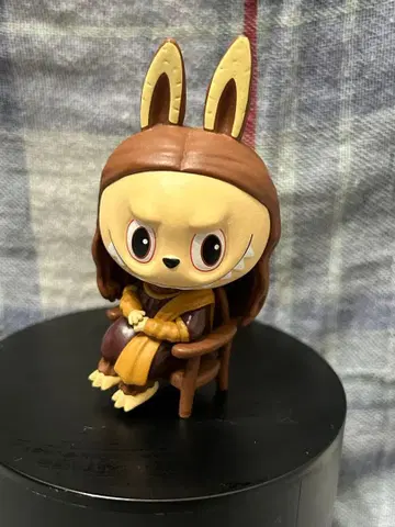 POPMART LABUBU 더 몬스터즈 아트 시리즈 모나리자