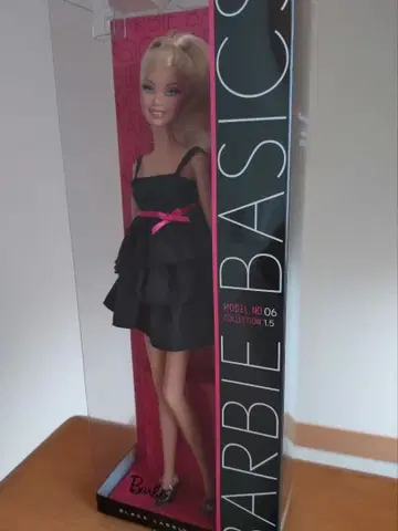 바비 인형 새상품 베이직 블랙