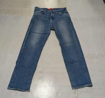 BEAMS 스트레이트 데님 사이즈 33