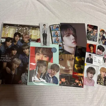 n.ssign 사진 책과 카드 세트