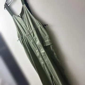 새상품급 큐브 슈가 오버롤 스커트 프론트 올 지퍼