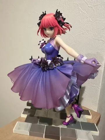 5등분의 신부 니노 1/7 스케일 피규어