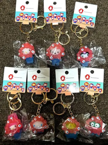 미야쿠미야쿠 산리오  클리어 키링 전 캐릭터 컴플리트