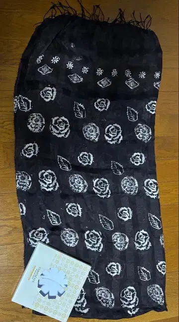 오사카 만박 인도네시아관 스카프 EXPO 2025