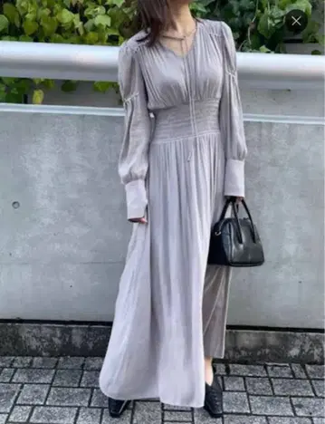 롱 원피스 긴팔 V넥