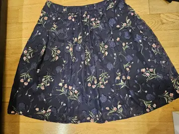 fleur by mint breeze 스커트