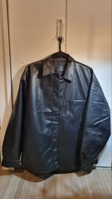 나노 유니버스 신세틱 가죽 셔츠