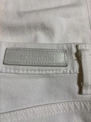 SOMETHING 화이트 데님 스트레이트 레그