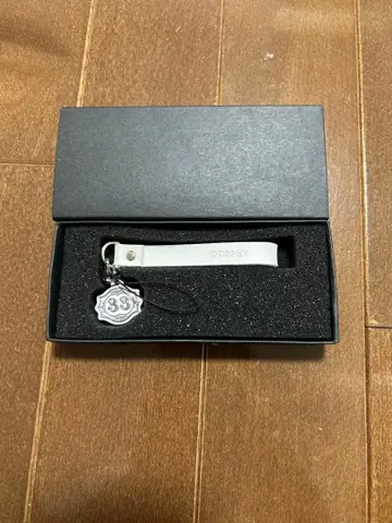 클럽33 스트랩 키링 화이트