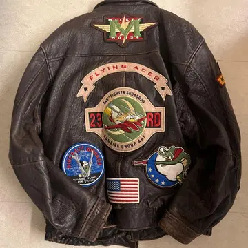 미키 마우스 패치 가죽 자켓