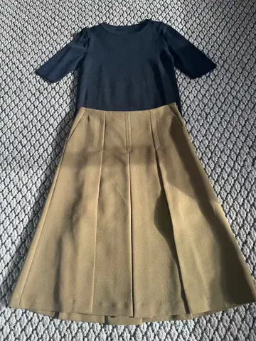 ADORE 아도어 스커트