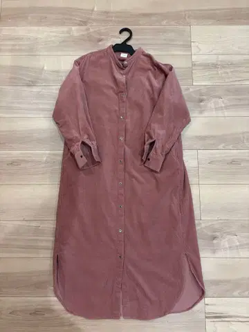 어반 리서치 도어즈 코듀로이 셔츠 원피스