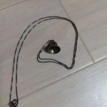 구제 의류 vintage 벨 모양 펜던트 목걸이
